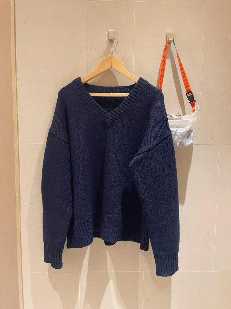 

KOGIRL50 Korean Sle Woolen Sweater Women's V-Ne Loose Fit Thiened Winter Top Commute Simple Silhouette Slimming Effect