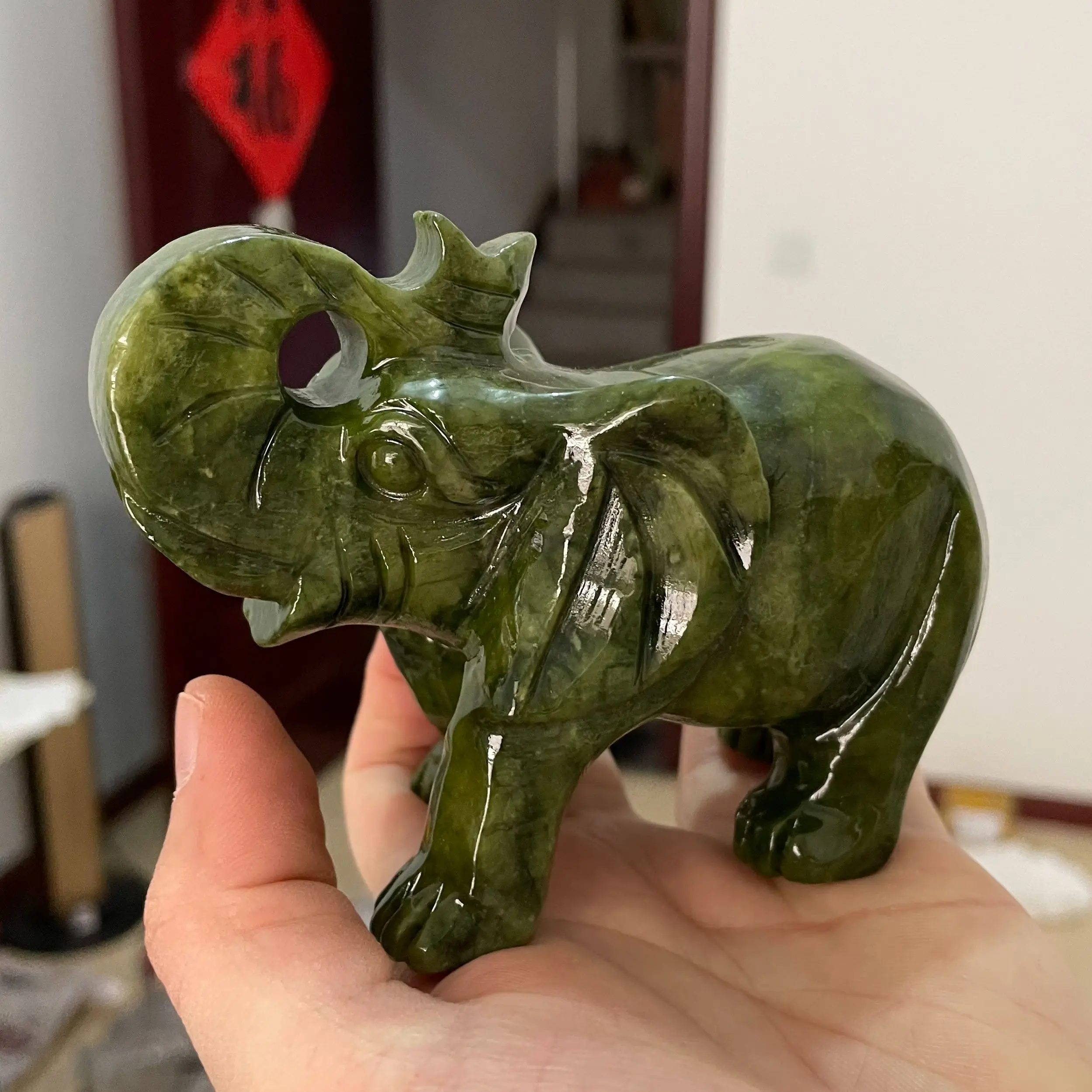 12cm Elephant Statue Natural Stones Green jade Healing Crystals Carved Animal Figurines Room Decor Gem Craft Trinket