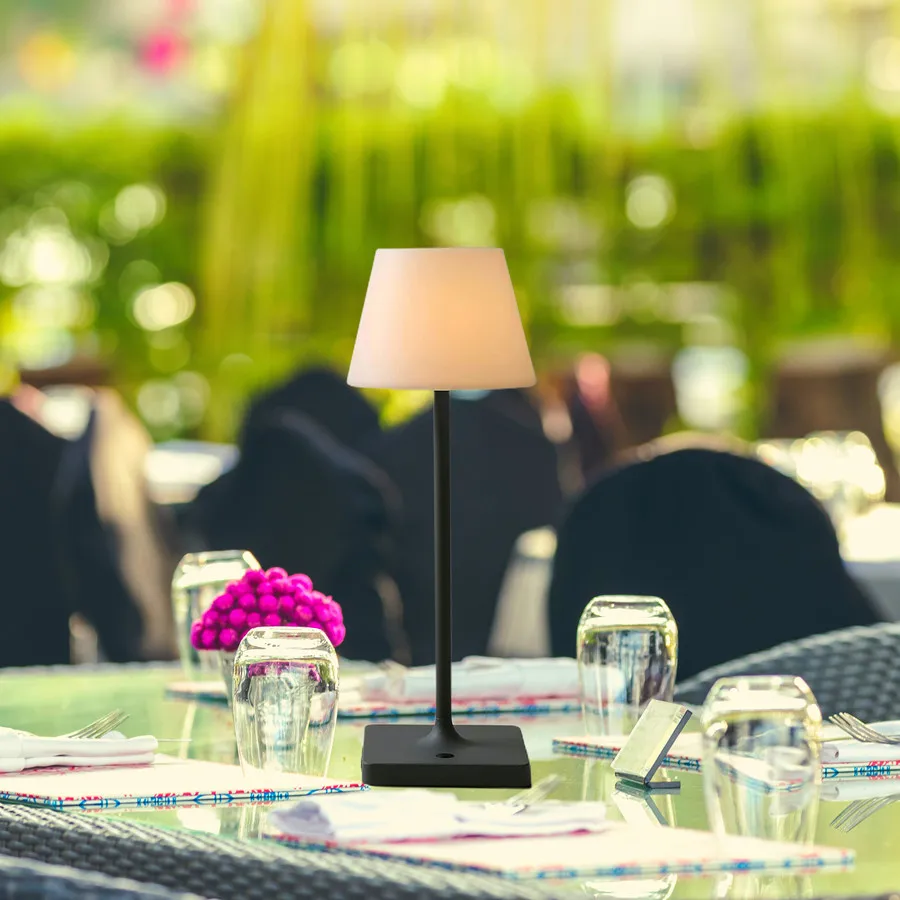 Outdoor Portable LED Table Lamp Power Bank Rechargeable Cordless Table Lights Battery Operated Dimmable LED Desk Lighting