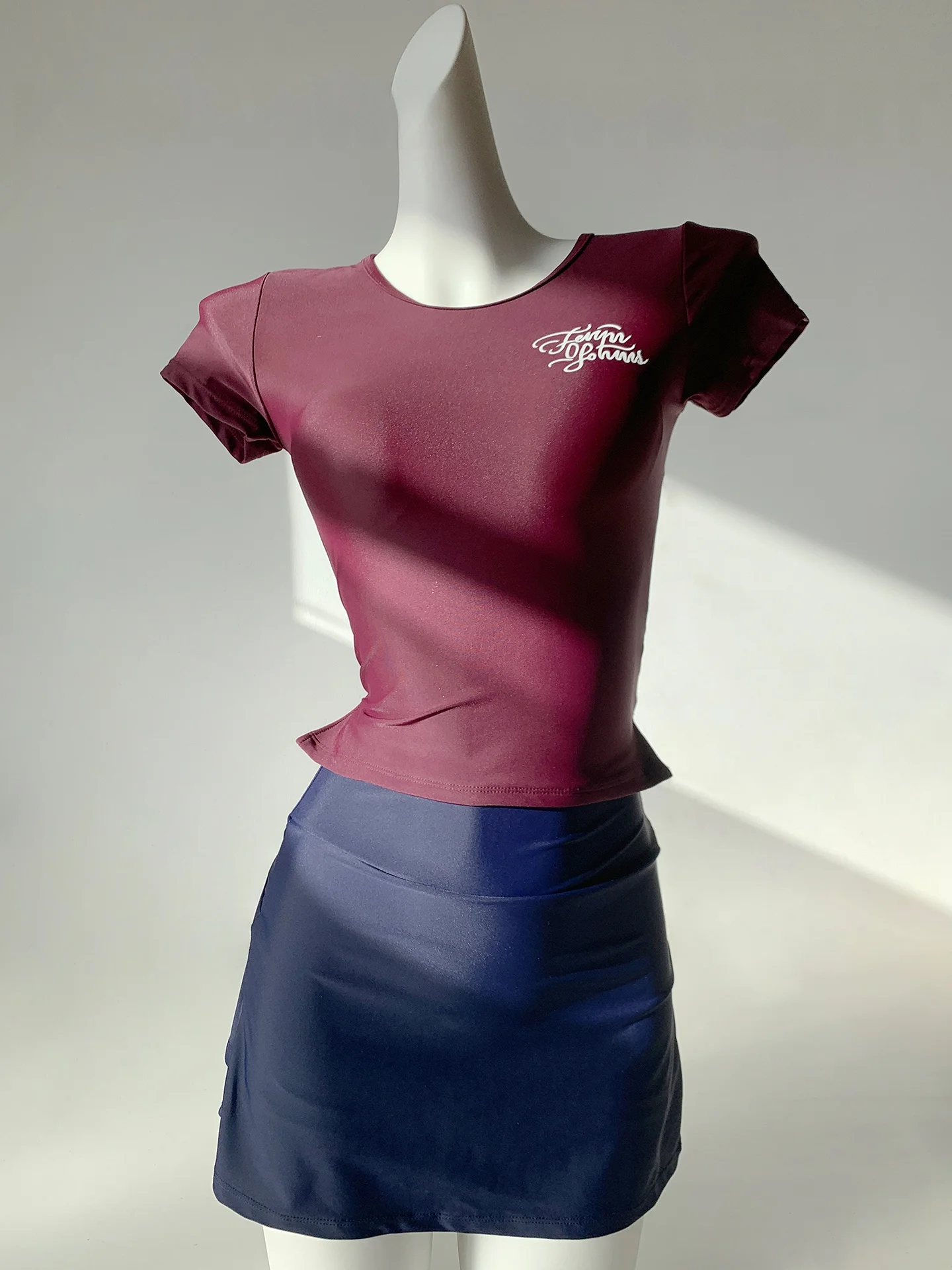 

Tagkita White Enhancing Women's Two-Piece Swimsuit Set Sexy Slimming Skirt Pants Separate Swimwear ort Sve Nylon Lycra