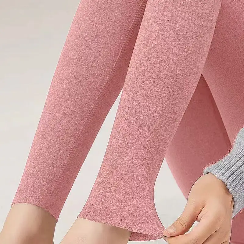 เลกกิ้งลายพรางสำหรับผู้หญิง ทรงสลิม ไม่มีส่วนคลุมเท้า เอวต่ำ แห้งเร็ว ดีไซน์เรียบหรู สไตล์มินิมอล เอวสูง แห้งไว เหมาะสำหรับใส่เดินเล่นหรือไปออกกำลังกาย ทุกฤดูกาล