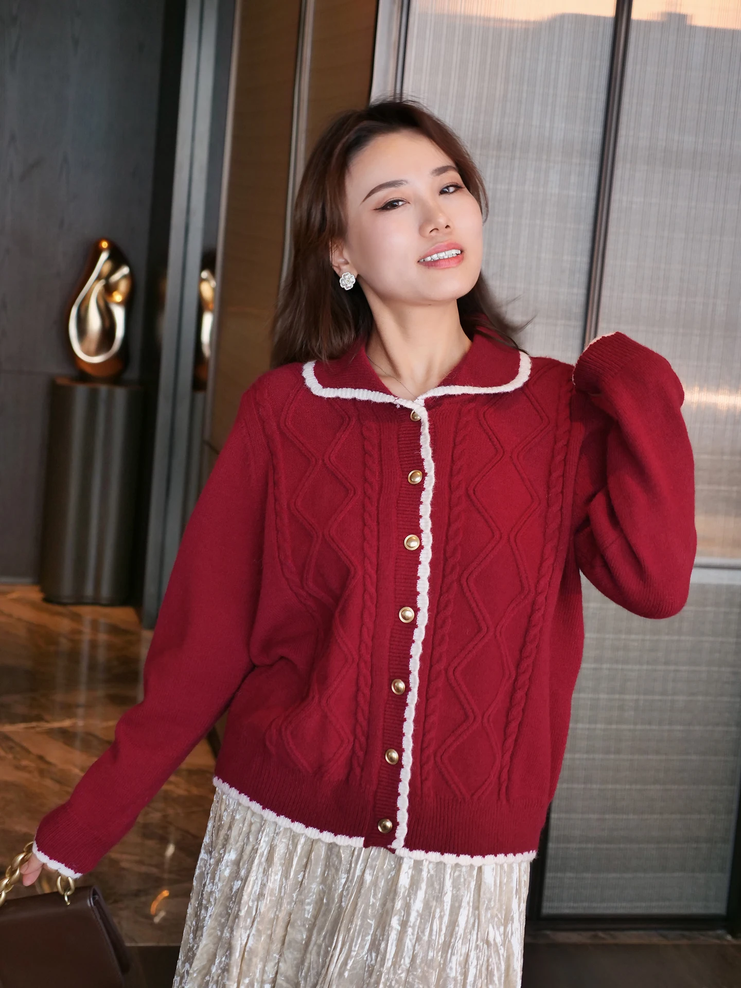 

Оригинальный кардиган ERINA больших размеров: мягкий, уютный, с воротником, осенне-зимний, модный женский трикотаж