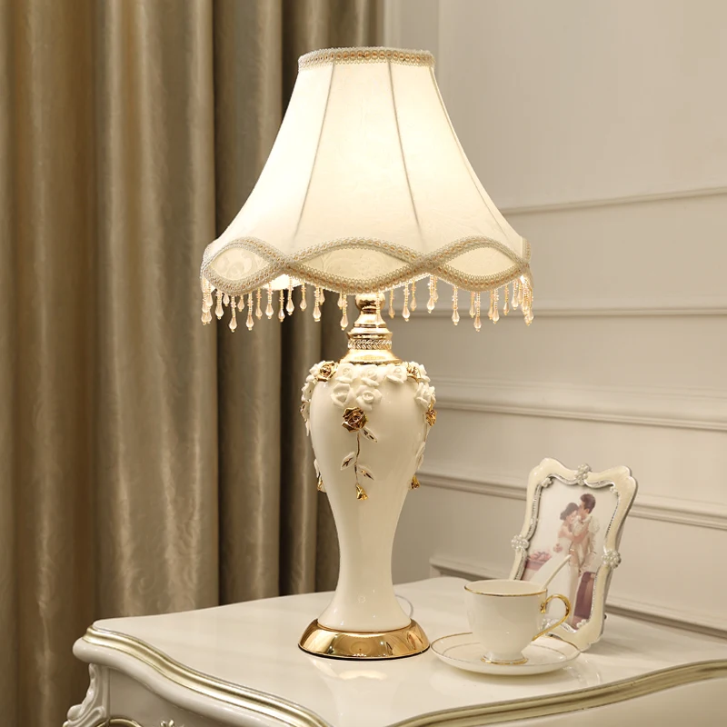 40x62cm European Style Table Lamp Living Room Bedroom Bedside Lamp Decoration Flower Ceramic Large Table Lamp