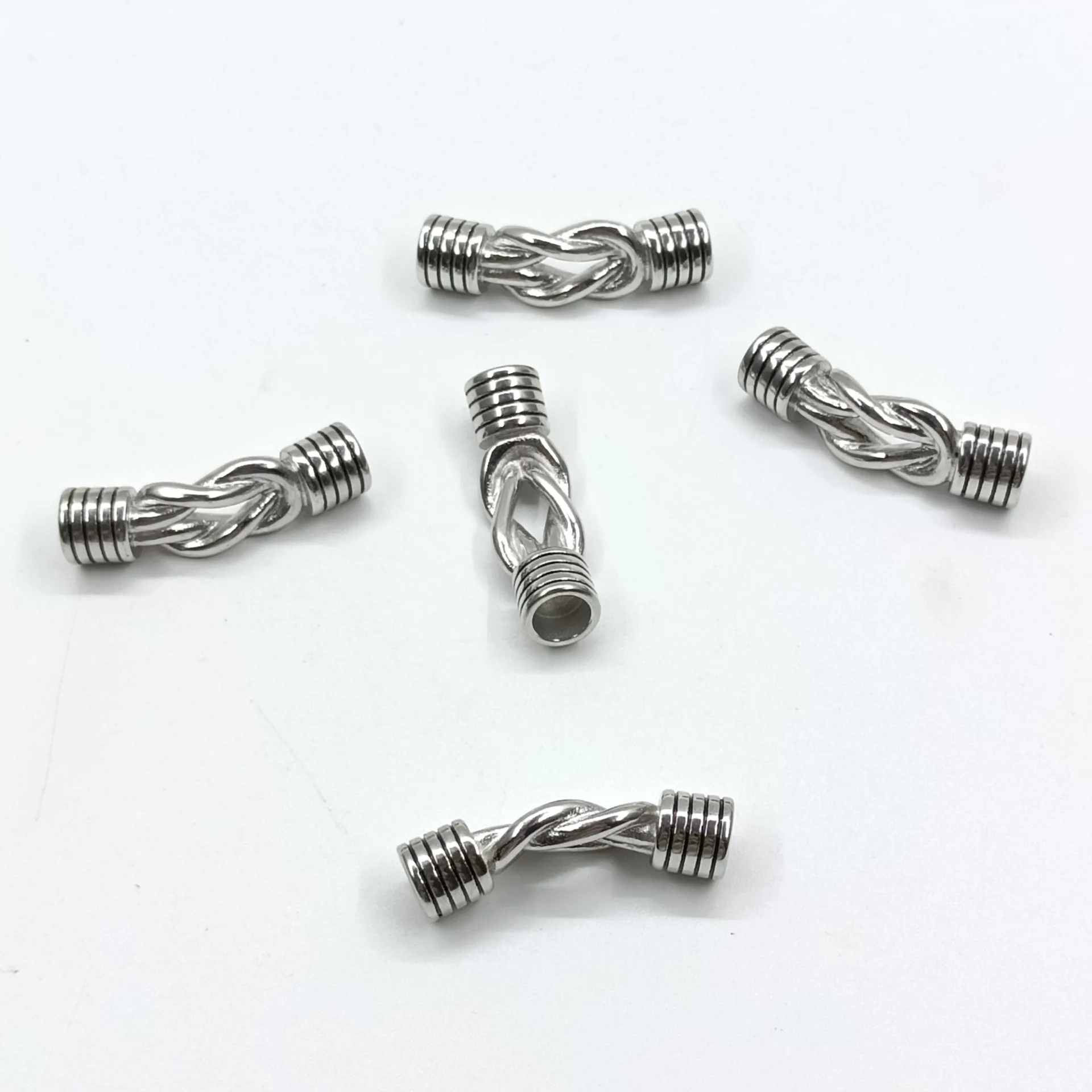 DIY Stainless steel Fried Dough Twists shape jewelry round hole accessories fashionable retro titanium steel leather rope bend