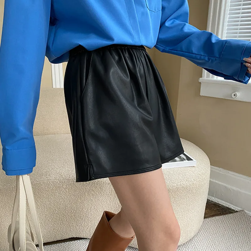 Hksh verão novas mulheres shorts de couro do plutônio cintura elástica cor sólida versátil elegante chique ins punk perna larga calças curtas hk17033