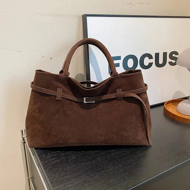 Borse da donna di marca di lusso Borse in finta pelle scamosciata marrone Borsa a tracolla con fibbia dorata Borsa da pendolare retrò di grande