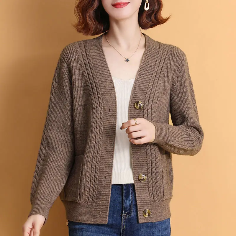 Women\'s Spring Autumn 2024 New Patchwork V-neck Button Fashion Solid Color Loose Minimalist Casual Long Sleeve Knitting Tops