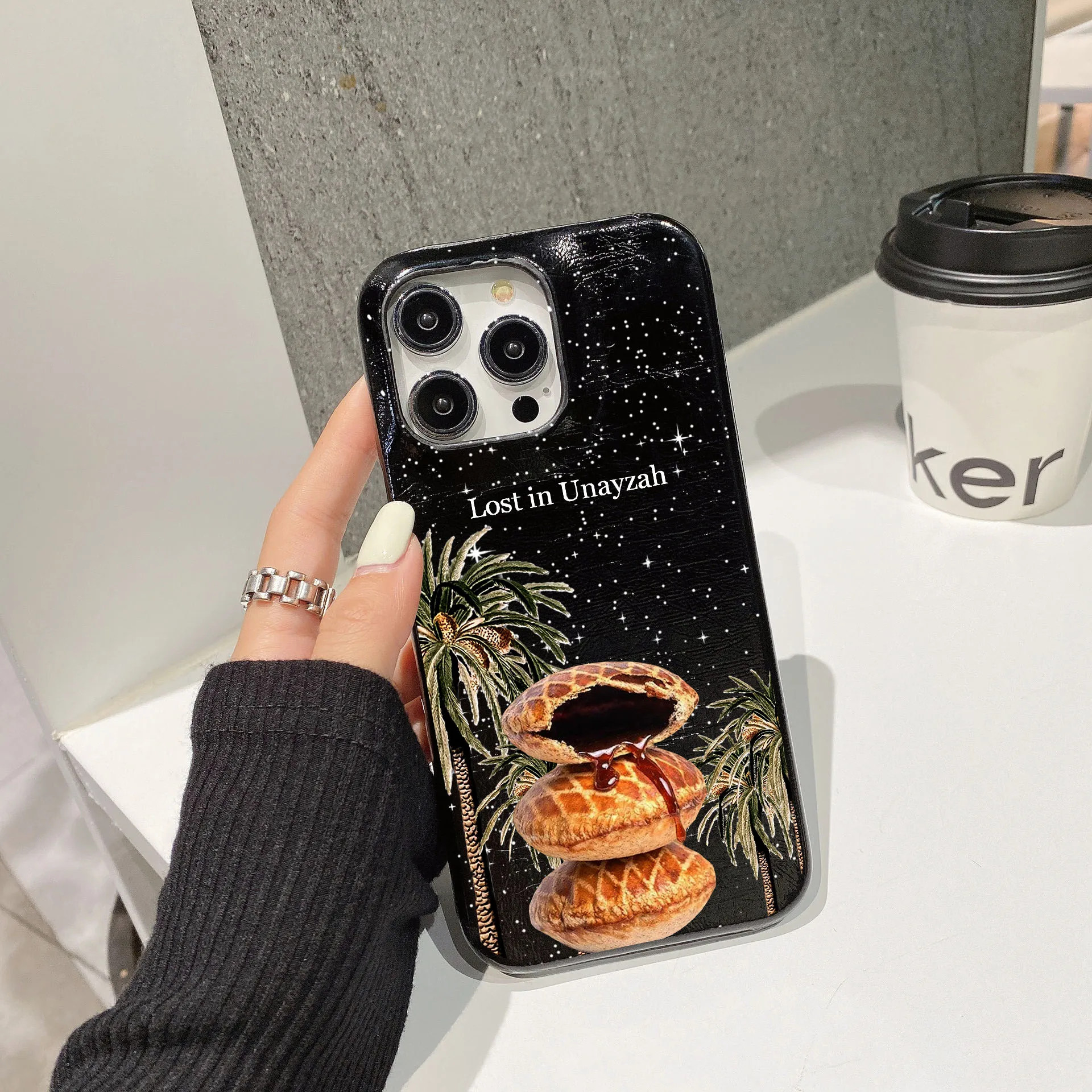 Personalise Initial Name Letters Leather Case For Iphone 16 pro 15 pro max 14 13 12 Mini 11 Luxury kafr letters Covers