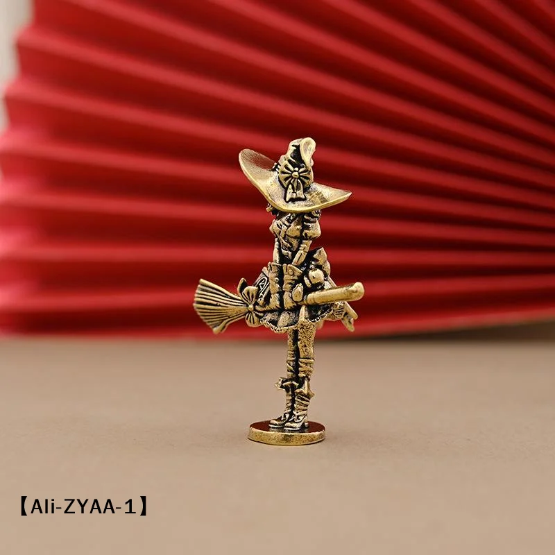 Figurine de sorcière en laiton - Desk Setup Design avis et prix