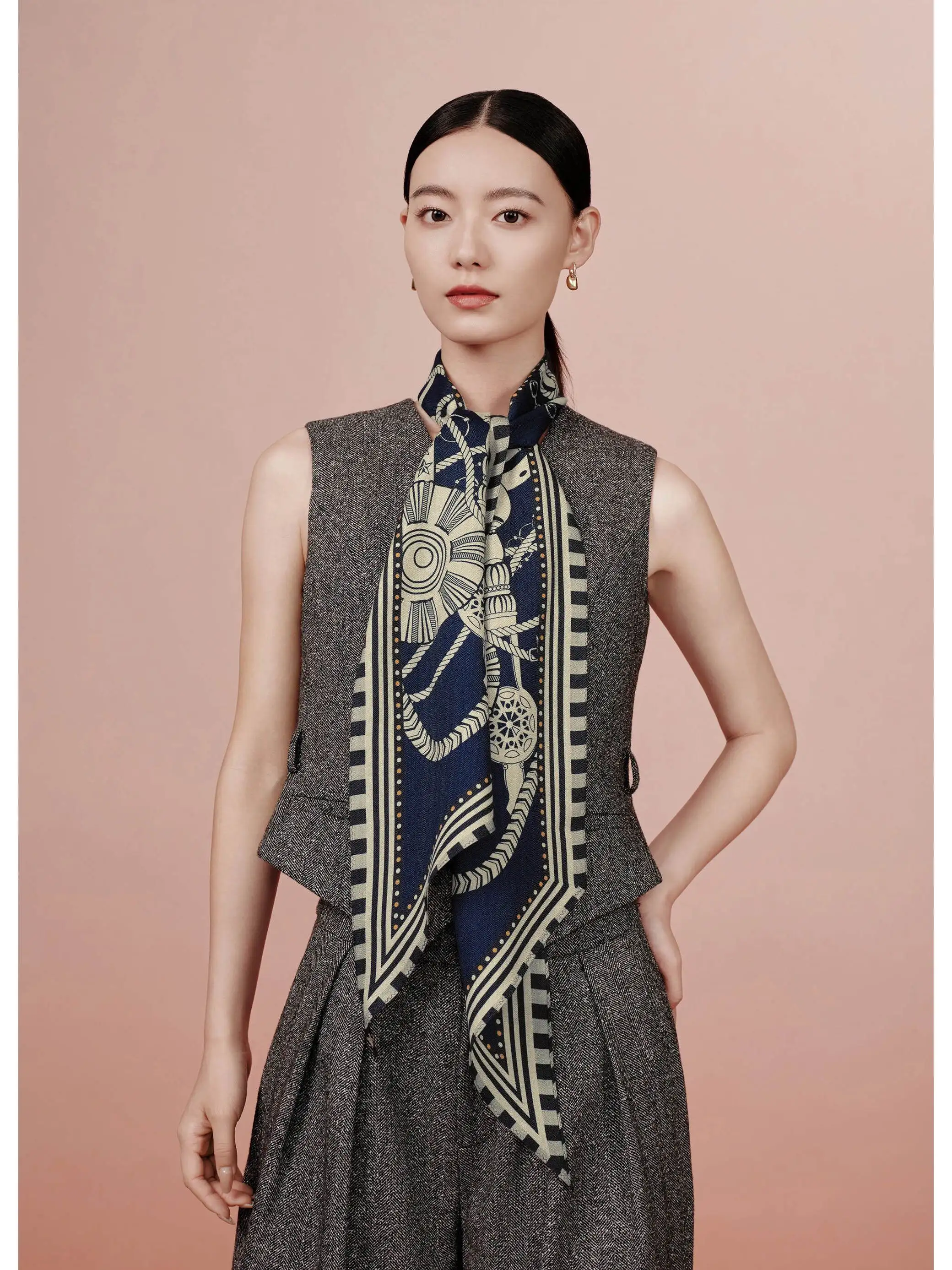 wensli-2025-otono-invierno-nueva-bufanda-de-lana-de-seda-con-estampado-de-doble-cara-pequeno-punzon-rectangular-patron-luy-multifuncional