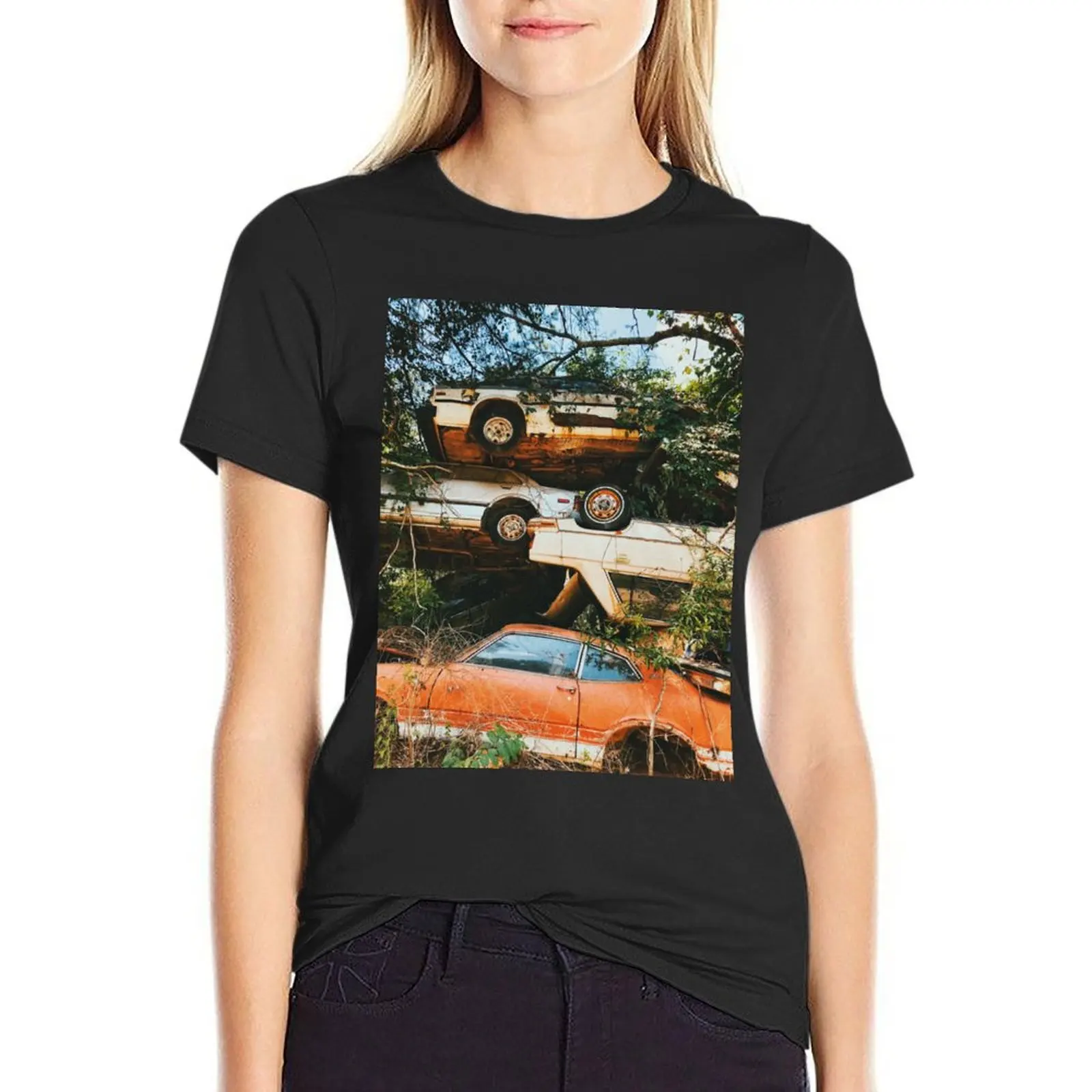 School Bus Graveyard 1 T-Shirt summer top quick-drying Women's t-shirt