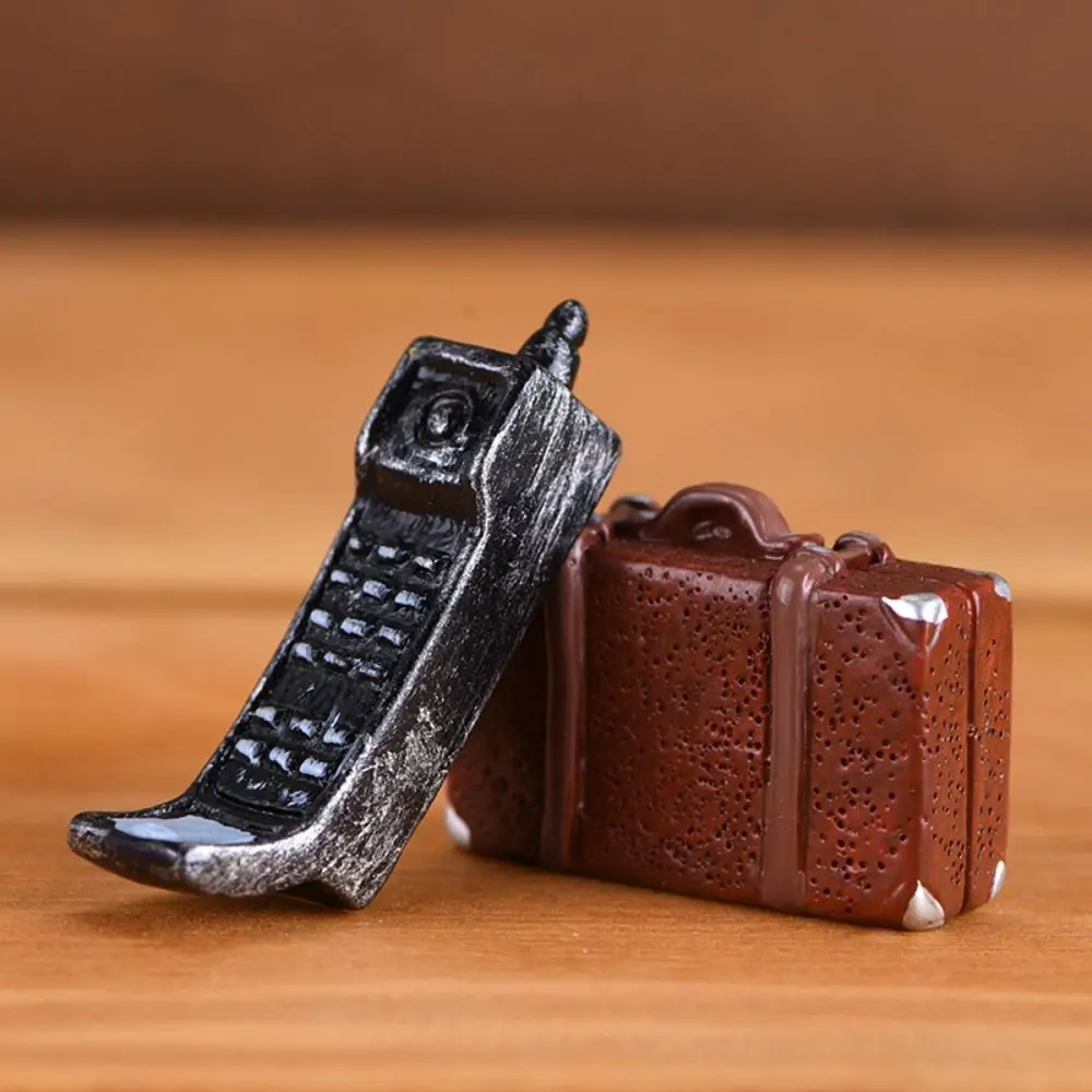 Decorazione domestica Figurina nostalgica retrò Mini case delle bambole Figura fotocamera Miniature Modello Resina creativa