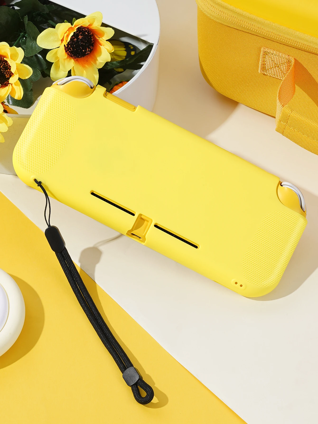 NintendoSwitchLight イエロー ケース付き With lanyard]Switch Lite Protective Case for Nintendo Switch Lite