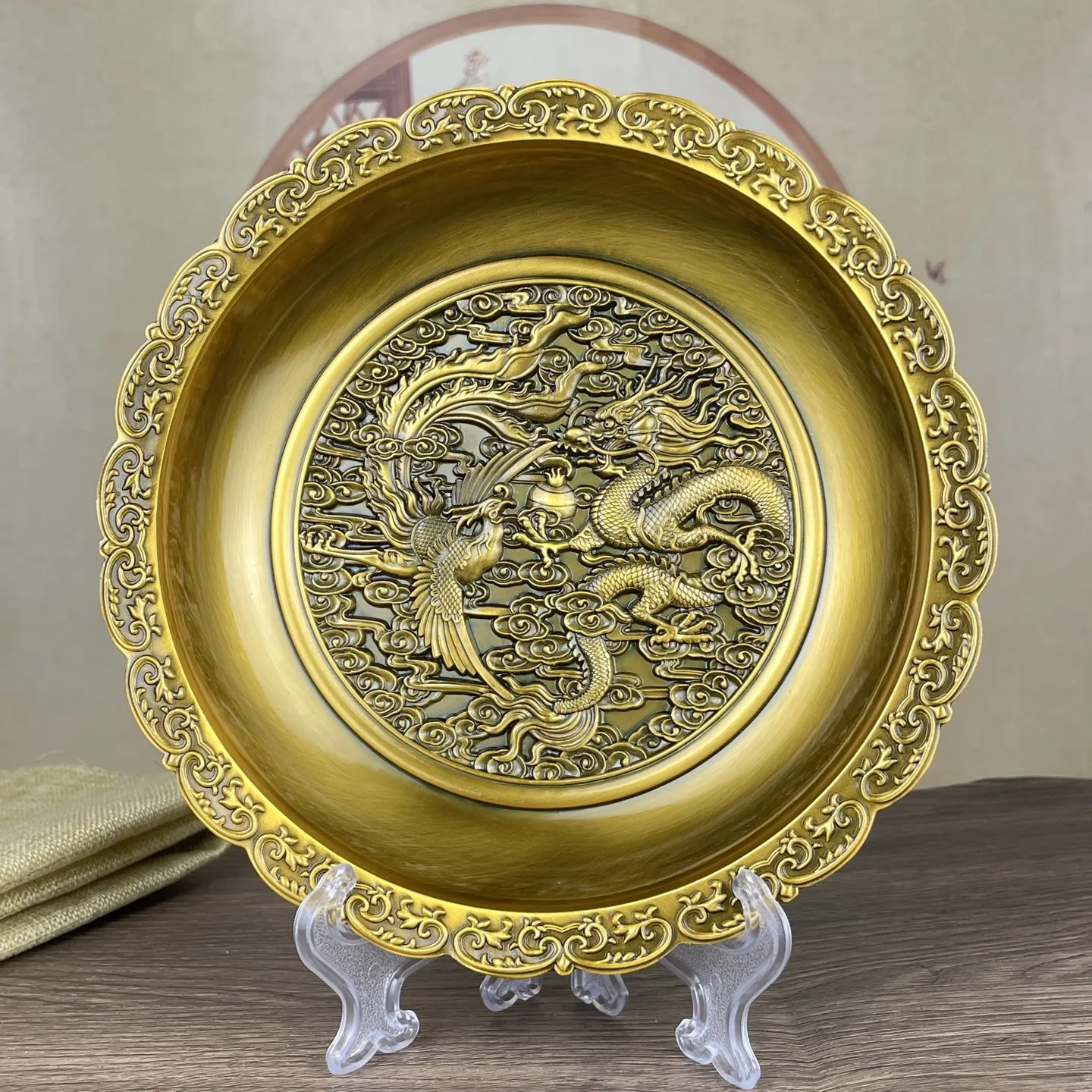 

Sculpture old dragon and phoenix chengxiang four divine beasts disc ornament home jewelry living room desk decoration process