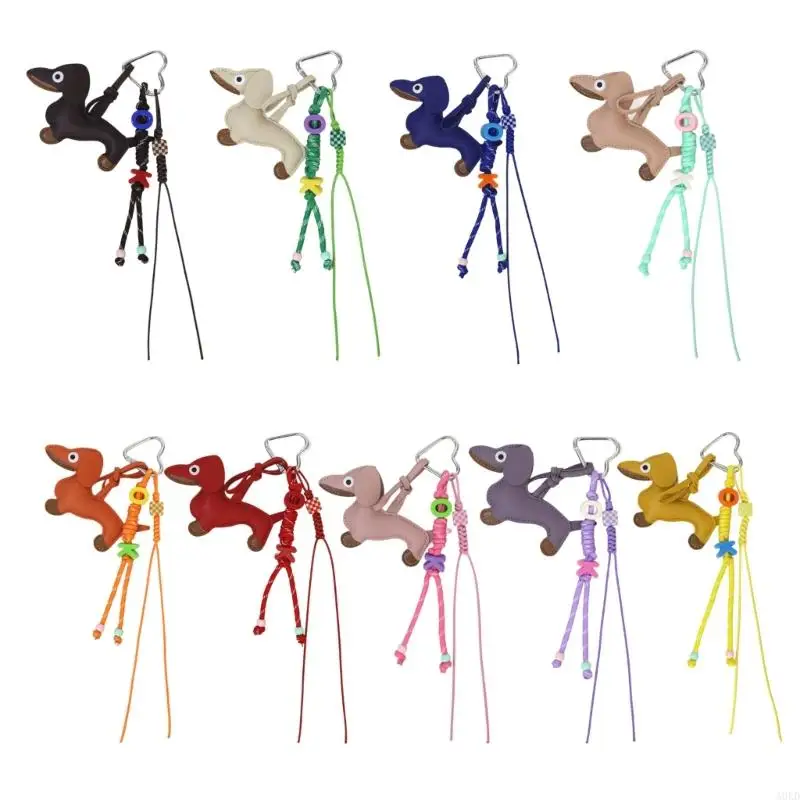 

Fashionable Unique Sausage Holder PU Animal Pendant Carabiner Keychain For Outdoor Activities And Travel