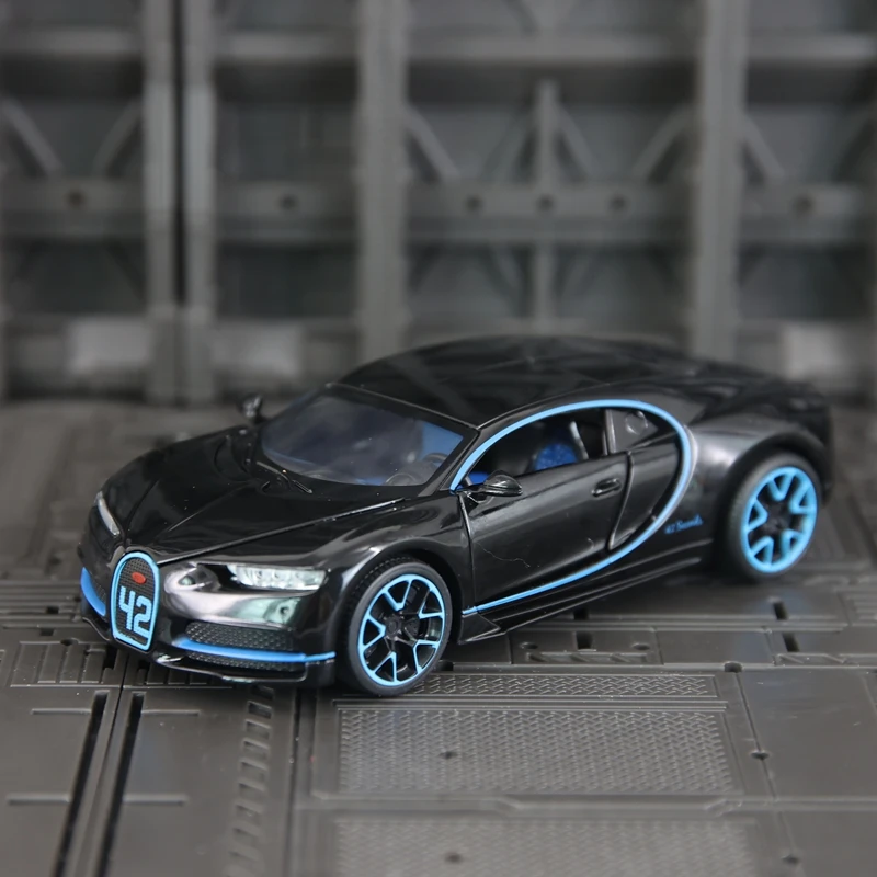 1:32 سبيكة تشيرون نموذج سيارة رياضية فائقة مجموعة الحلي سيارة الأبواب يمكن فتح لعبة الأطفال الصوتية البصرية تفاصيل غنية