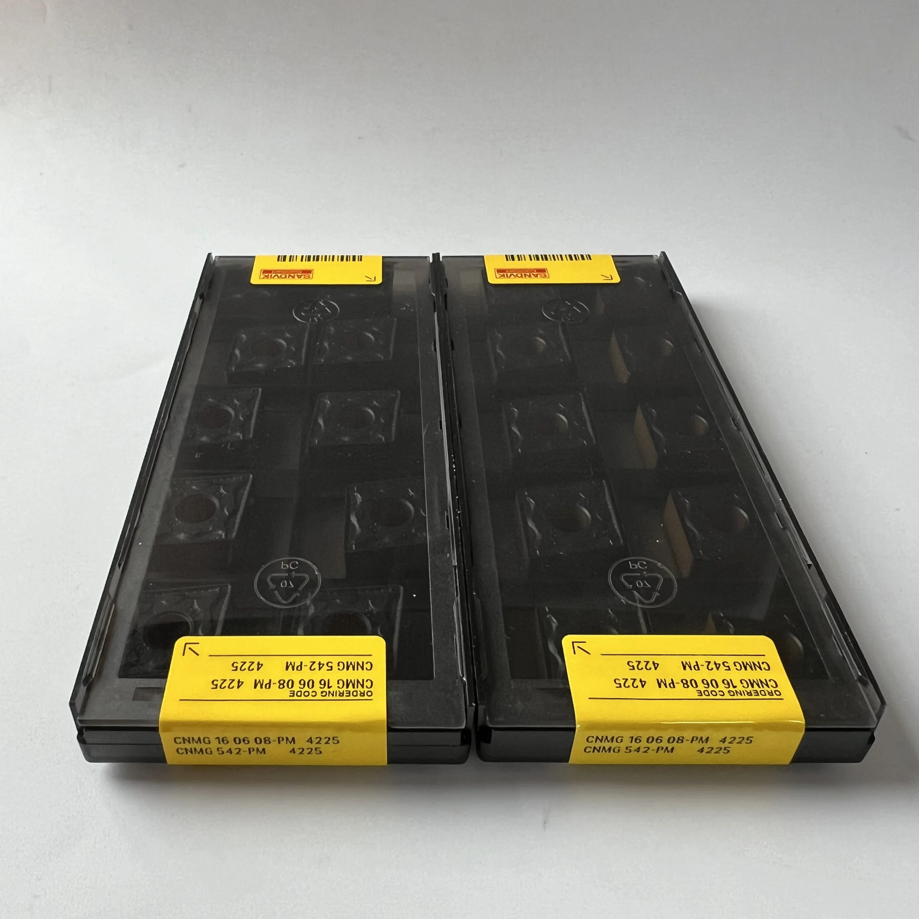 

CNMG160608-PM 4225 CNC TOOL