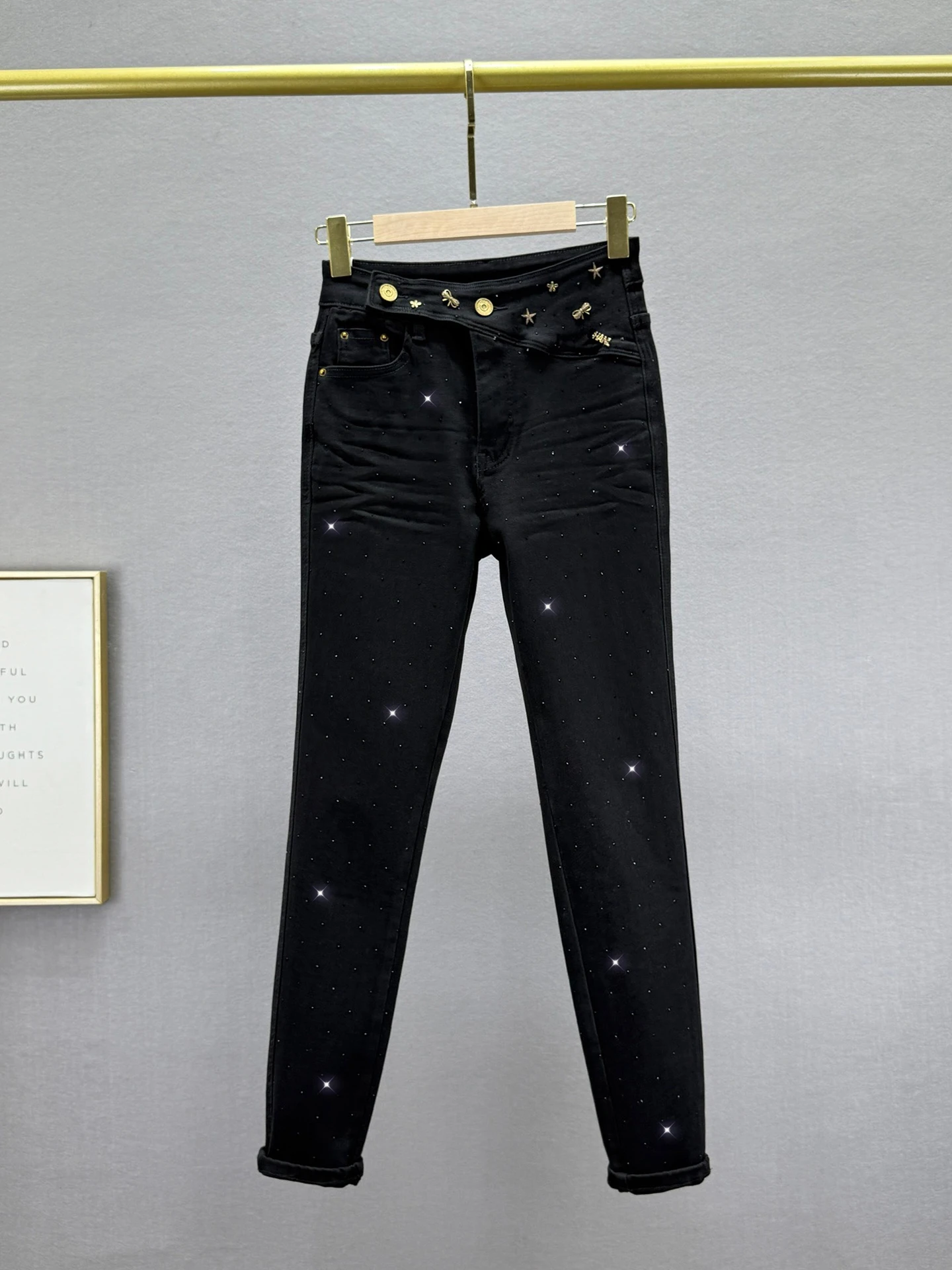

Ele High-Waist Slim Fit Denim Capri Pants Women's Autumn New Sle Elastic Waisand Diamond Embellied Casual Jeans