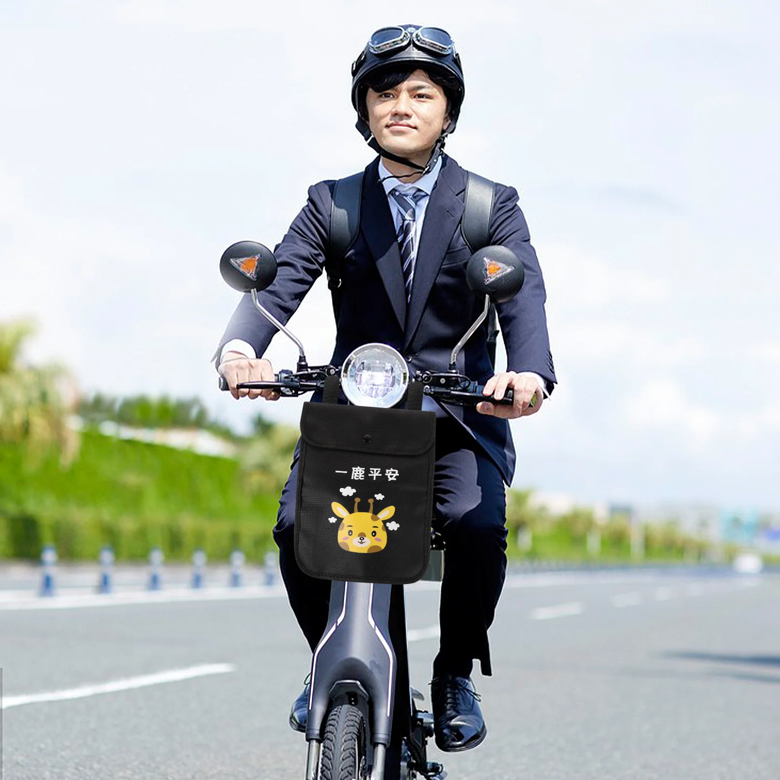 

Bicycle Waterproof Handlebar Bag for Electric Scooter Front Hanging Storage Durable Storage Pouch Motorcycle Accessories