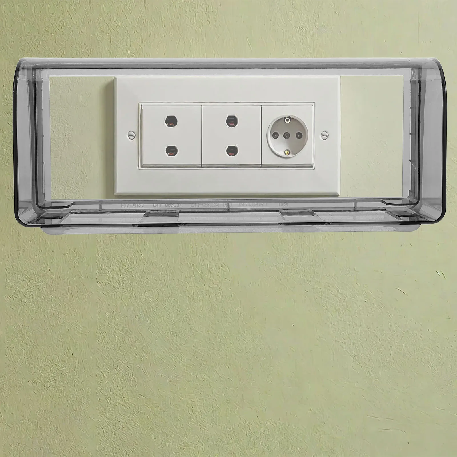 

3-Slots Waterproof Socket Box 86 Type Adhesive Electrical Outlet Cover Bathroom Splash Proof Plug Protector For Indoor Use
