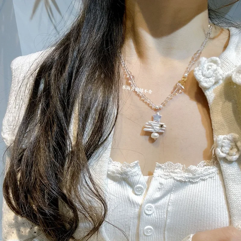 Natural pearl Christmas tree Christmas gift White crystal necklace Baroque pearl special-shaped Christmas tree shape