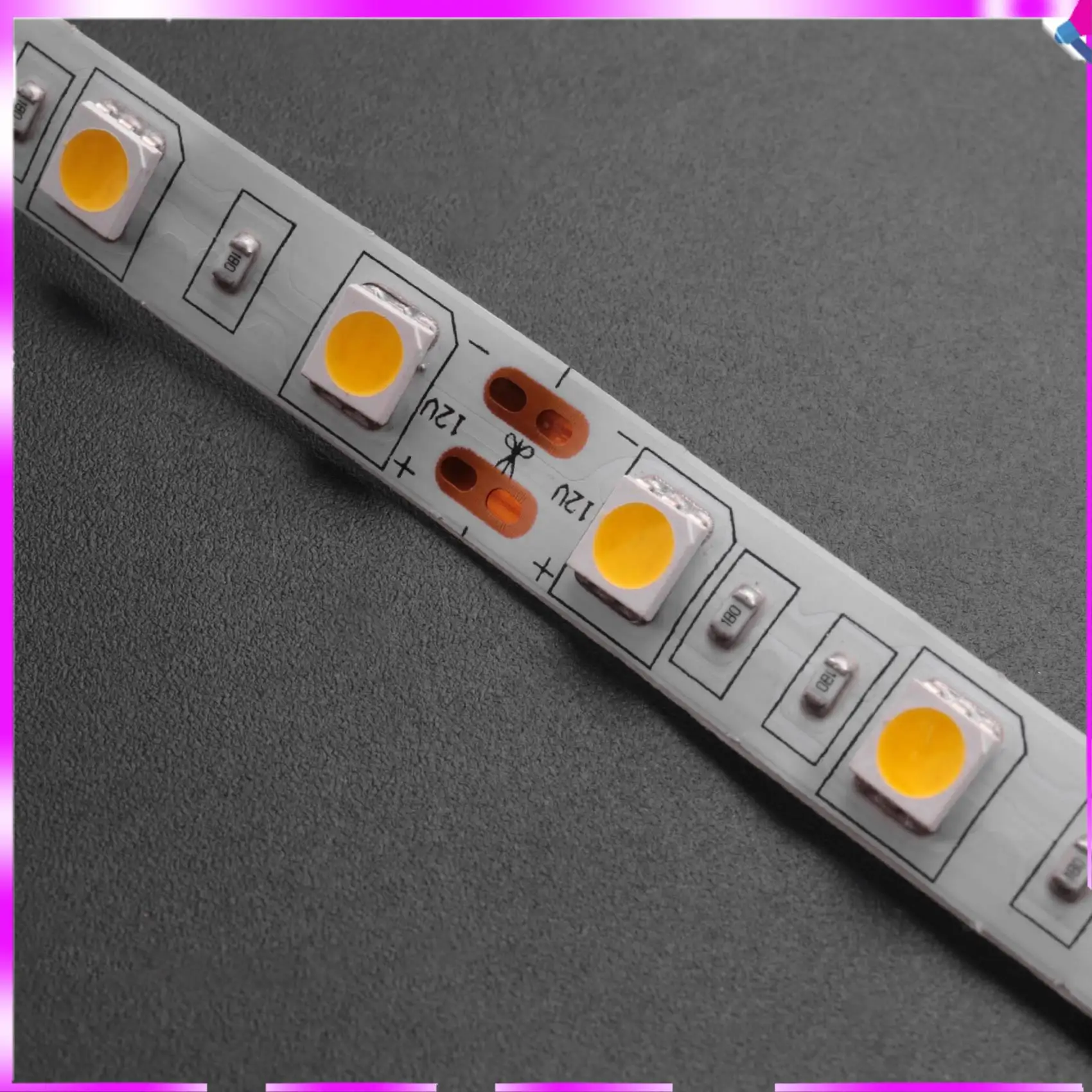

N96R 5X 300 Теплый белый светодиод 5050 SMD Гибкая световая лампа 12 В постоянного тока Домашний клуб 5 м