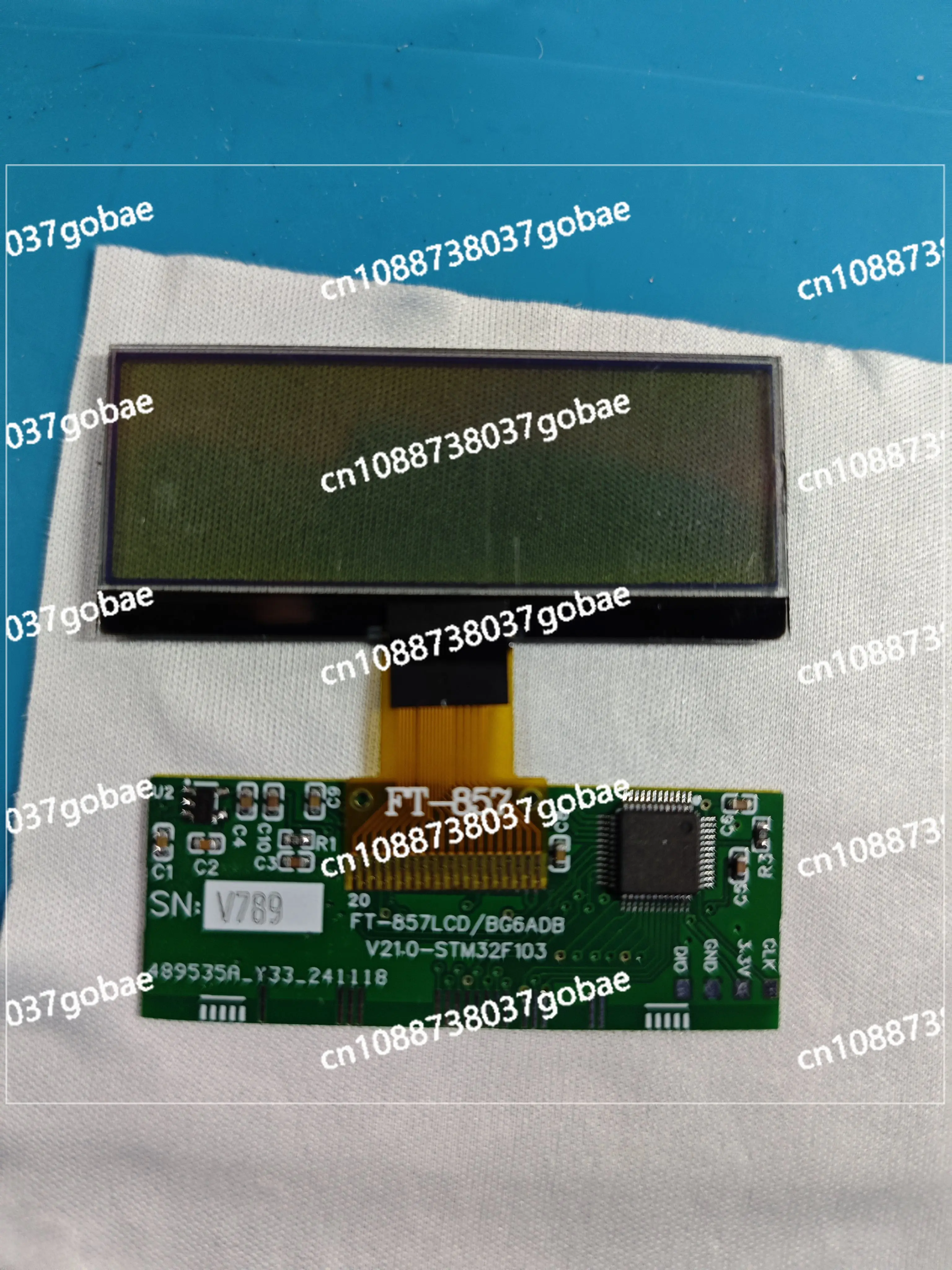

LCD Display for FT-857/D LCD Full Display Open Mold Custom Replacement Screen