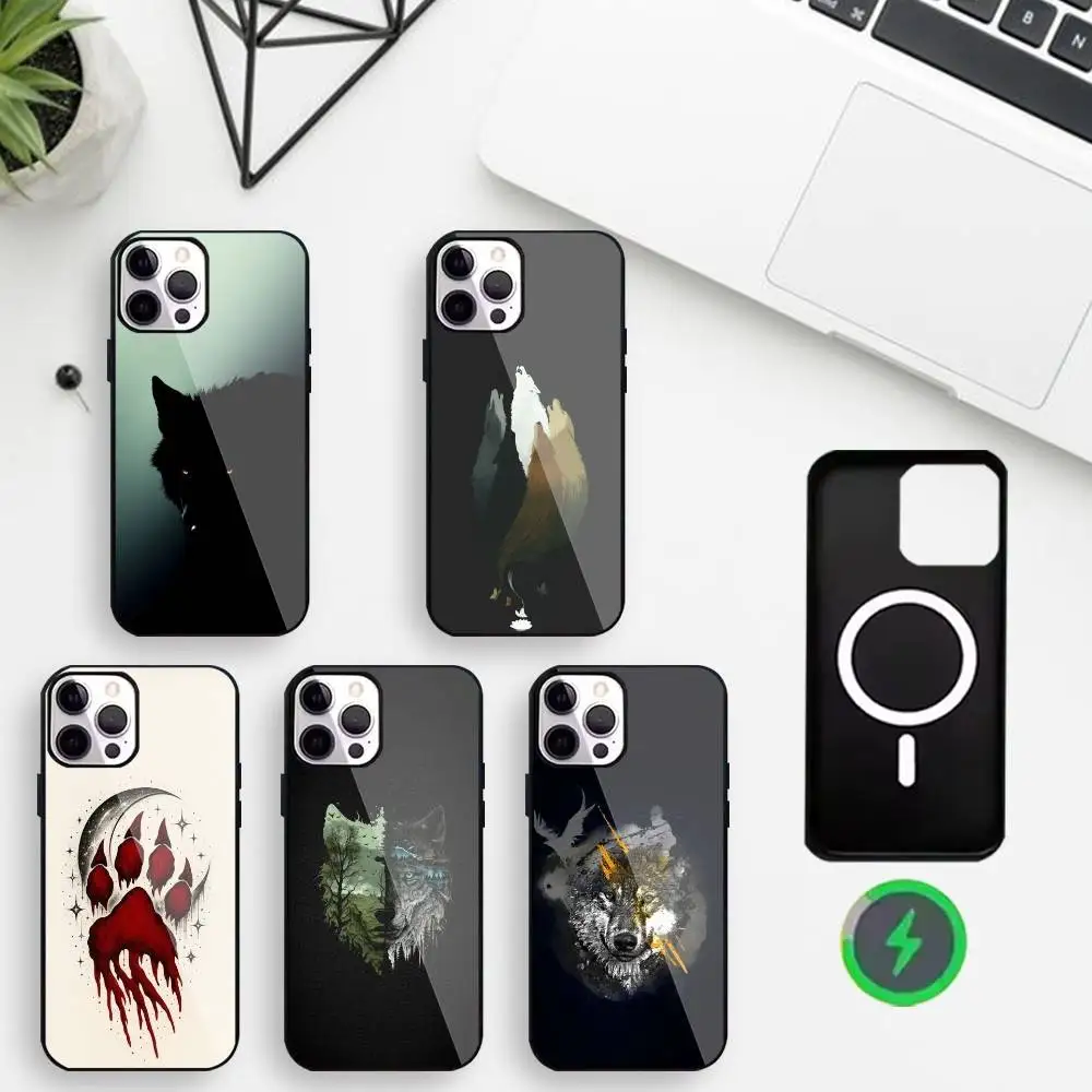 

Wild Lone Wolf Design Phone Case For iPhone17,16,15,14,13,12,11 Max Black Wireless Charging Protecitve Cover