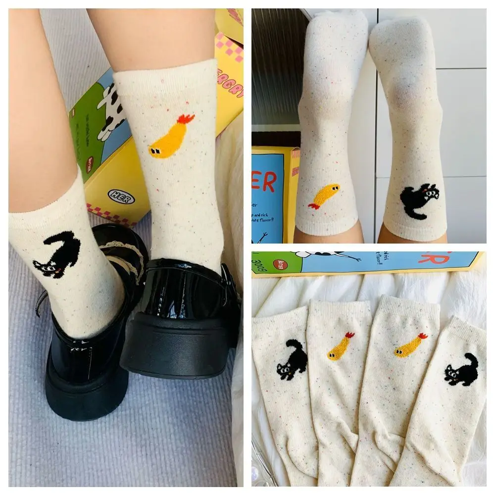 Neue Atmungsaktive Cartoon Socken Harajuku Straße Baumwolle Fisch Stickerei Socken Katze Muster Asymmetrische Mitte Rohr Socken