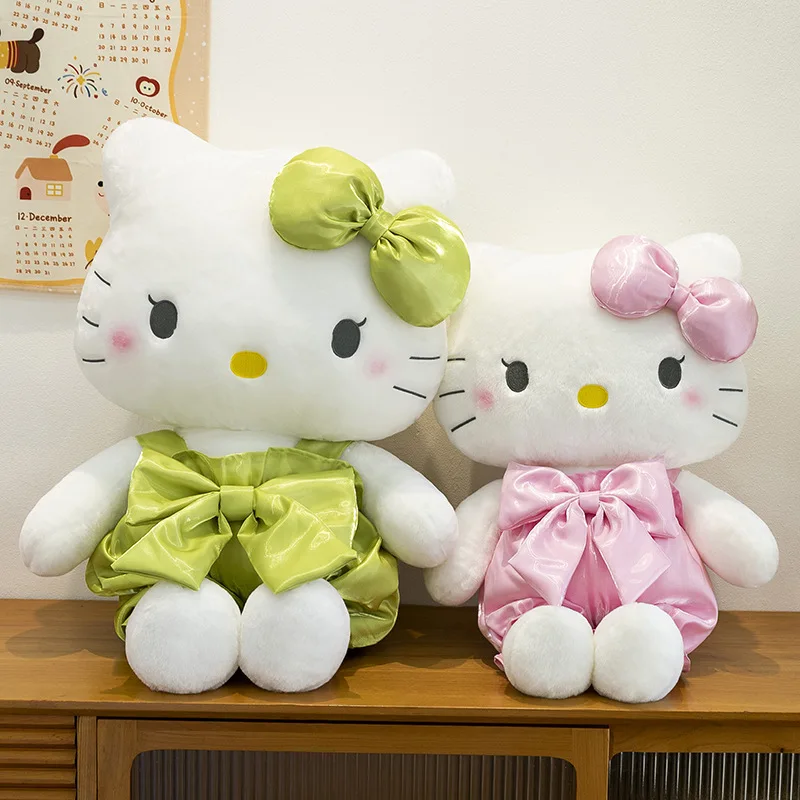 

Sanrio розовый зеленый комбинезон Hello Kitty, плюшевая игрушка, милая мультяшная плюшевая кукла, украшение для комнаты, подарок на день рождения для мальчиков и девочек