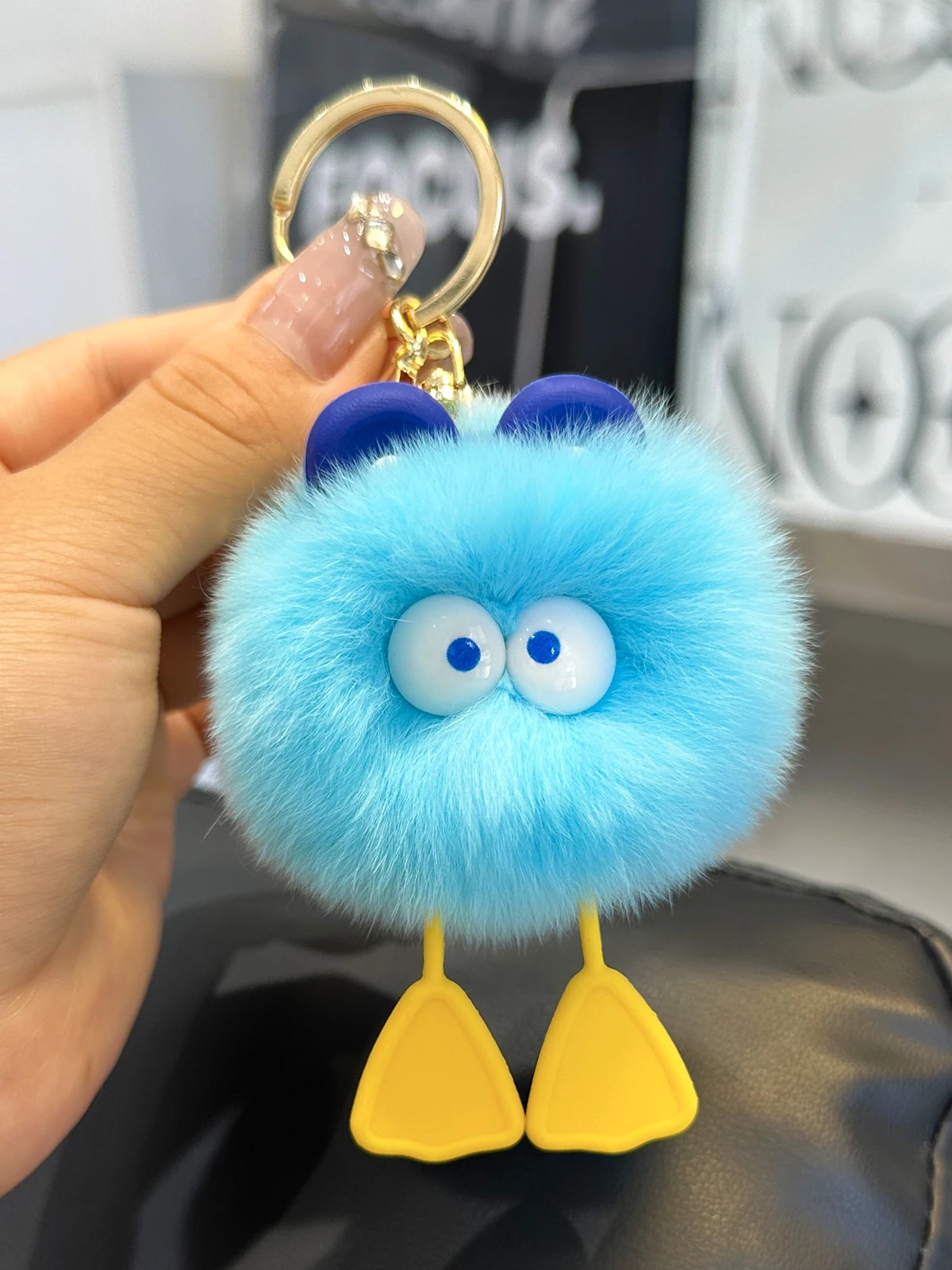 New Cute Rabbit Fur Ball Keychain Car KeyRing Pendant Plush School Bag Pendant Gift Kawaii Backpack Keychains Accessories