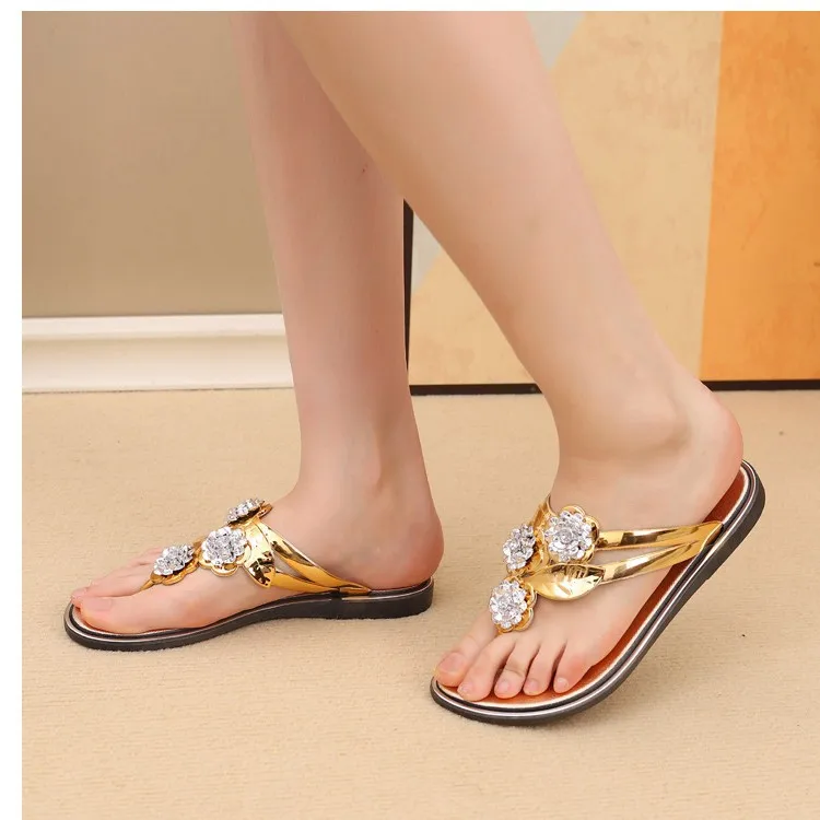 

Женские тапочки, новая летняя модель, с цветочным принтом, плоские сандалии с открытым носком, легкие и повседневные, с открытым носком.