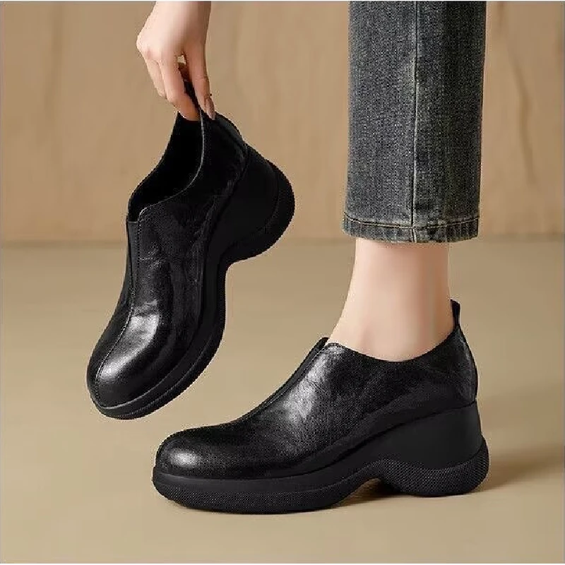 

French Vintage Women’s Wedge Shoes – Round Toe, Low-Cut Slip-On, Chunky Wedge Heel, British Style, Commuter Work Shoes