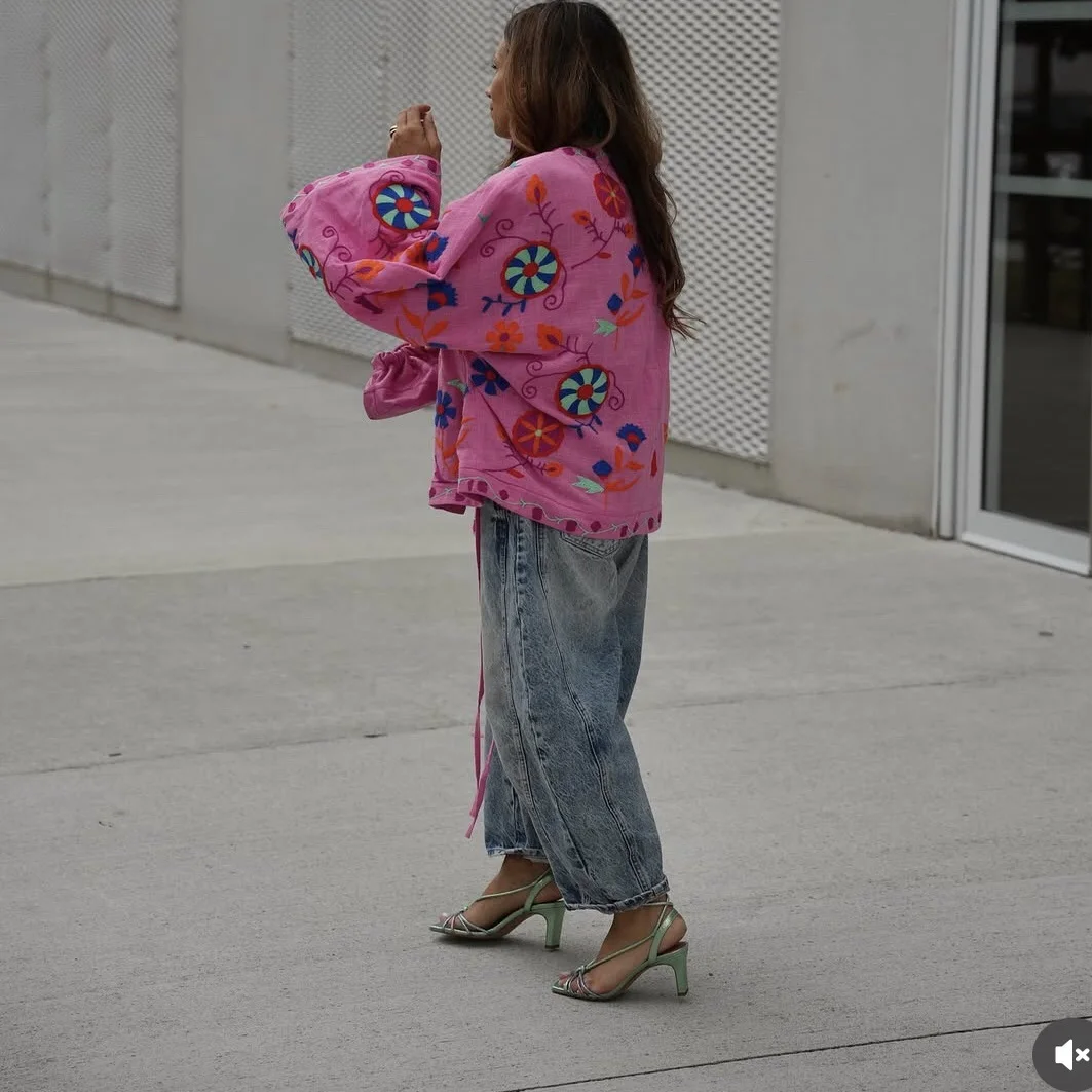 ファッショナブルなレイジースタイル 刺繍入り 多用途 着痩せカフタン ロングシャツ スイートスタイル ルーズフィット カジュアル ポリエステル繊維 長袖