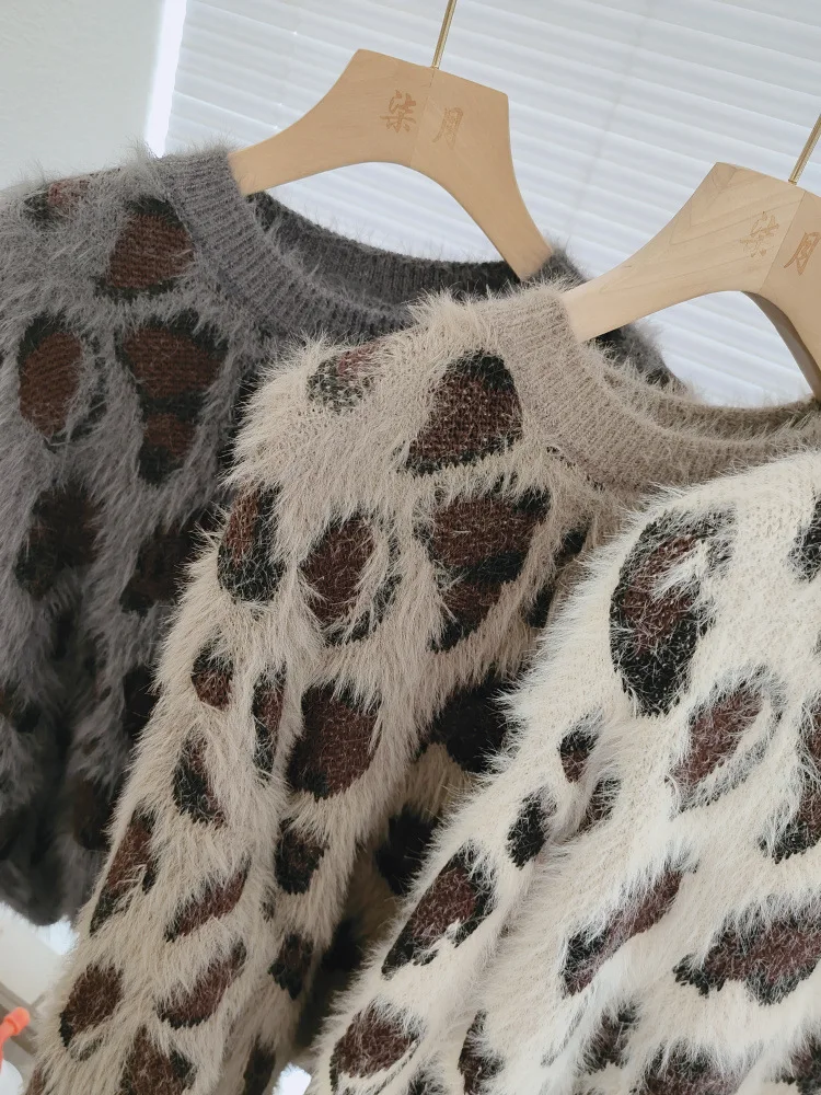 DGLUKE 2024 New Leopard Sweater For Women Round Neck Long Sleeve Mink Cashmere Sweater Winter Warm Cozy Sweater Cropped  Jumper