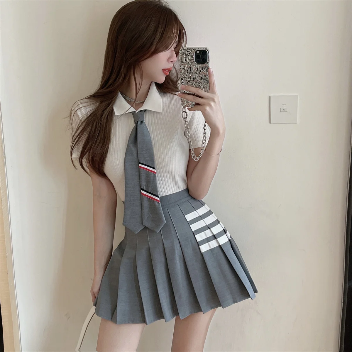 Cindy Wang Gray JK Pleated Skirt Riding the Wind and Waves College Style Skirt Suit Sweet Sweet Girl JK High Waist Mini Skirt