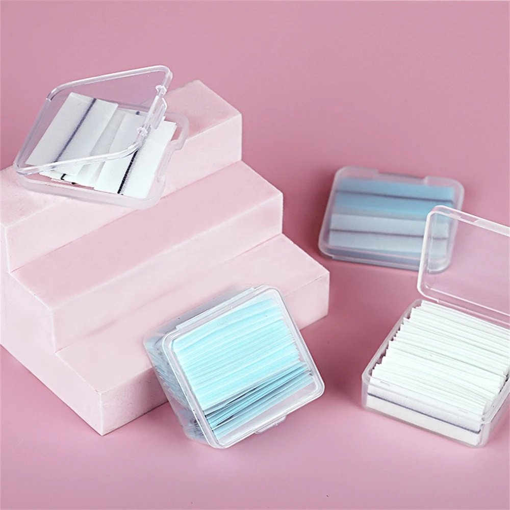 Samoprzylepne sztuczne rzęsy w żelowych paskach, mocowanie wrażliwe na temperaturę, łatwe w aplikacji, długotrwałe, nie opadają.