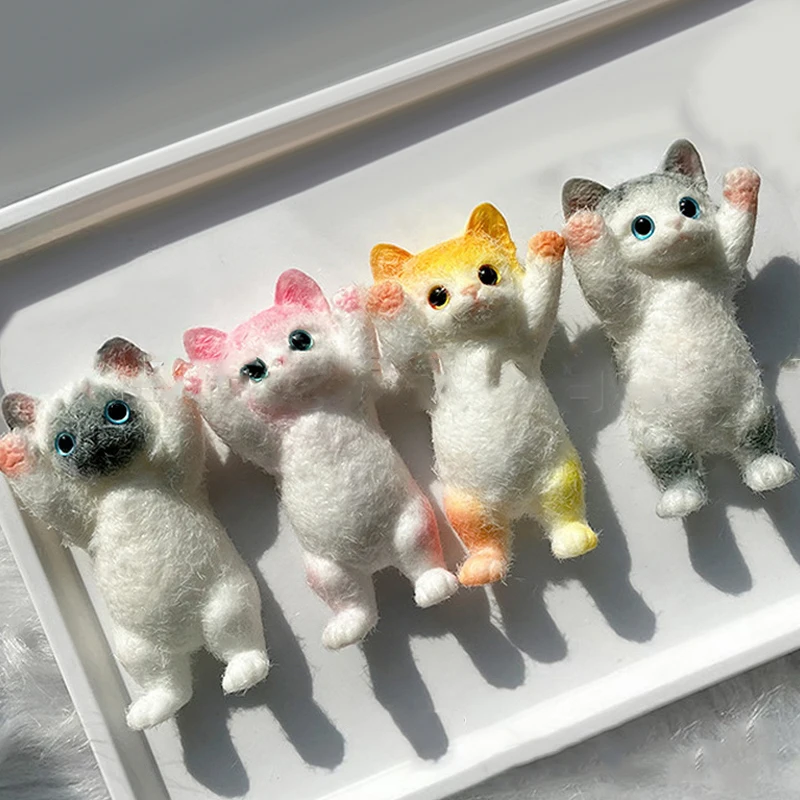 Cute Raise Hand Little Kitten Model Stress Relieving Toys Slow Rebound Toy Children Decompression Toys Animal Ornaments