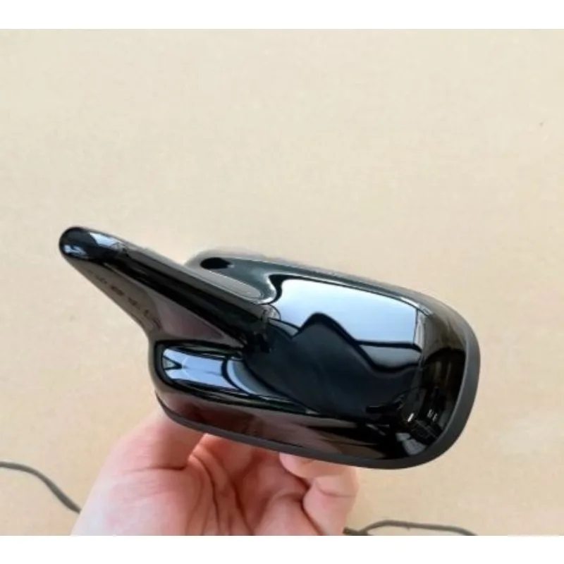 

Antenna Base Shark Fin Antenna for Volkswagen Bora 2008- Tayron T-Roc Genuine 5Q0035507K Q0035507A 5Q0035507Q 5Q0035507AH