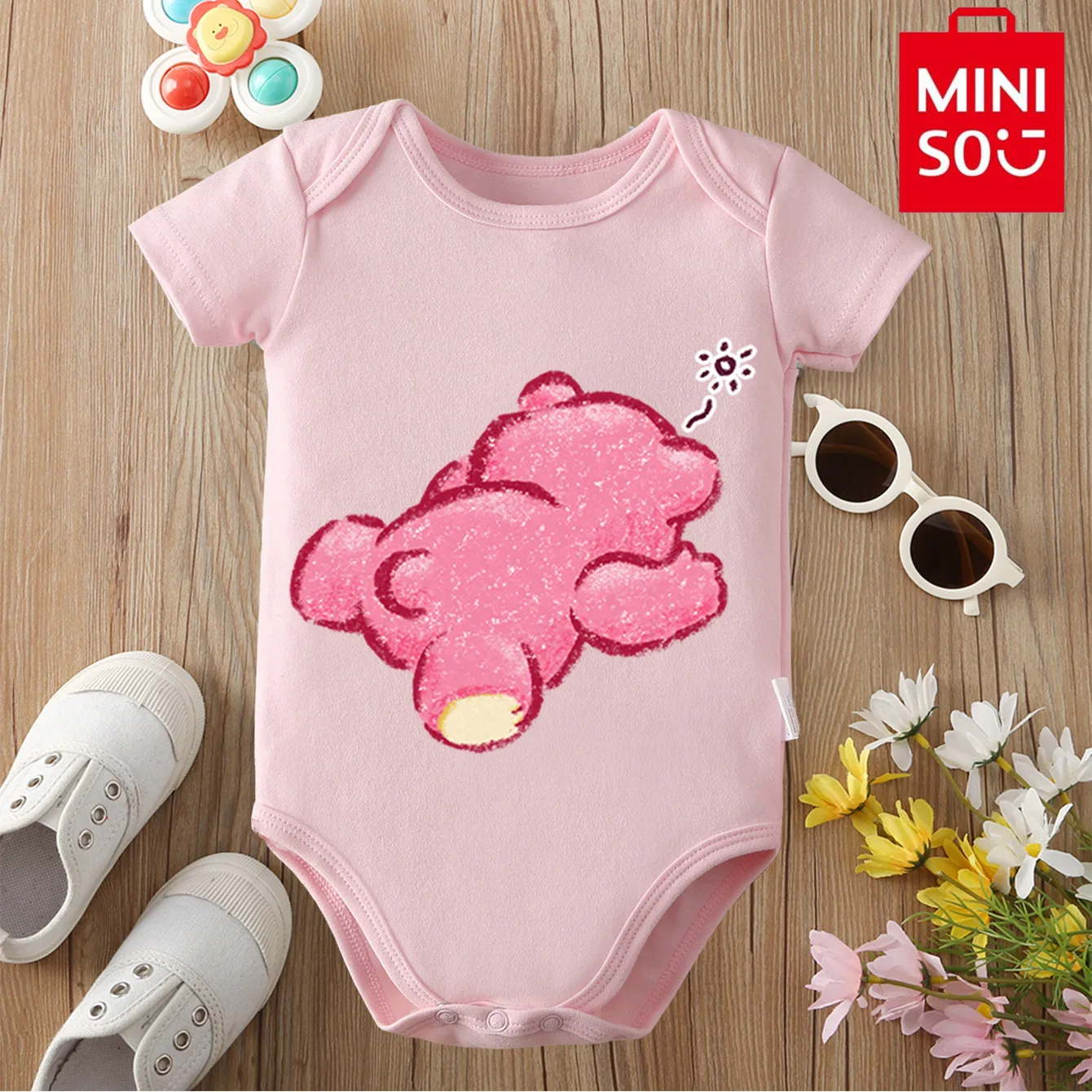 

MINISO 100% Cotton Bodysuit Soft StrawberryBear Baby Cloths Best Gift for Baby Onesie Jumpsuit for 0 To 12 Months Cute Newborn
