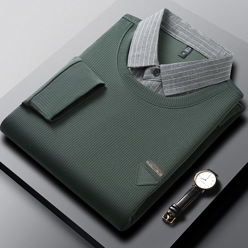 T-shirt a maniche lunghe da uomo autunno 2025 con colletto, due pezzi finti, completo da papà, colletto della camicia, top ampio di mezza età