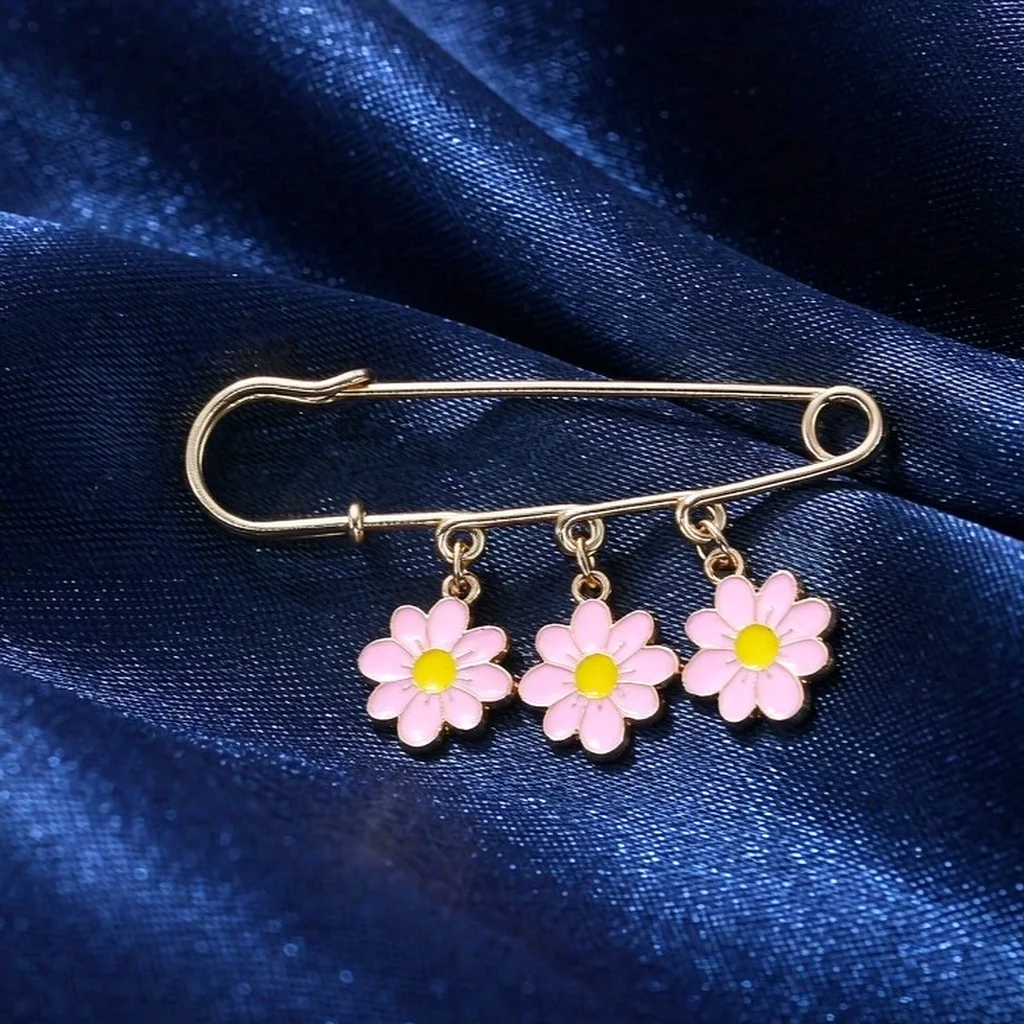 2026: prendas de vestir de lujo de alta gama, impermeables, con broches, clips de seda, insignias y prendedores. Los mejores accesorios para complementar el atuendo de trabajo, broches decorativos, adornos para conjuntos de citas, prendedores para corsés, broches con insignias, broches antideslizantes, prendedores para trajes de mujer de estilo moderno, accesorios originales para parejas, insignias metálicas para zapatos y prendedores metálicos para el cuello.