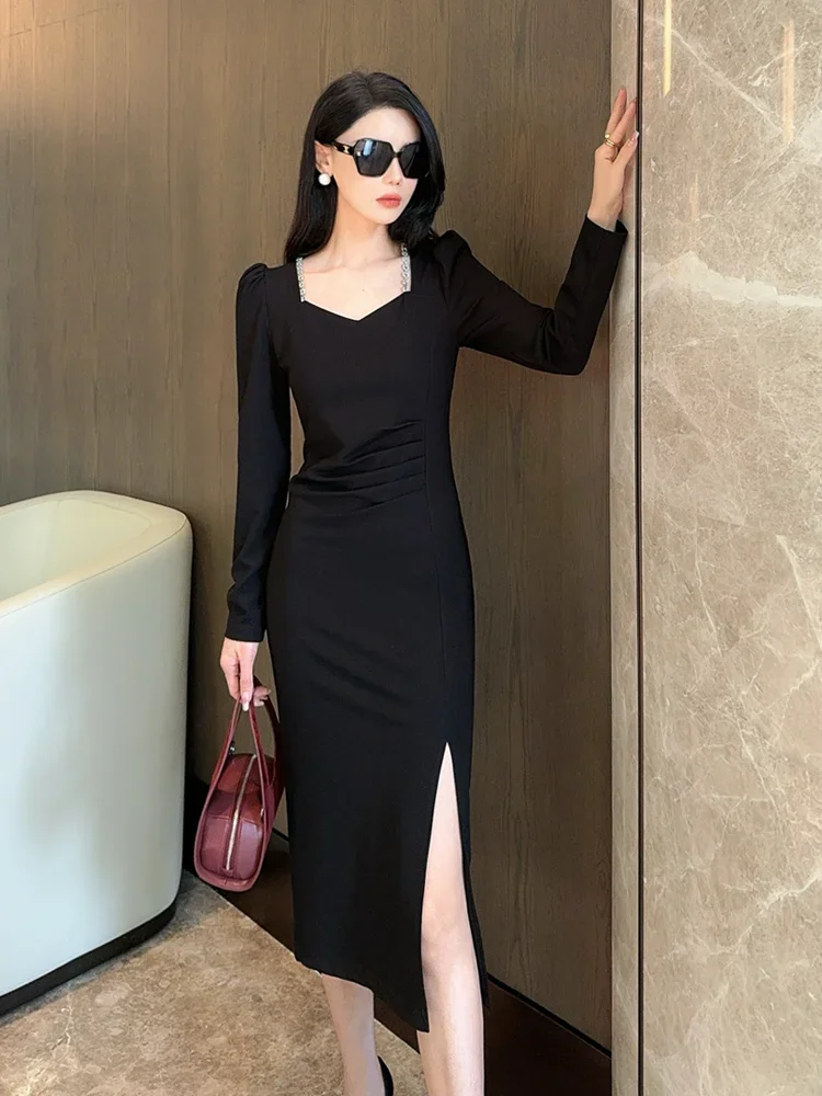 

Retro style high-end design slim fit evening dress for women2024 autumn new luxury square neck slit sexy long dress trend