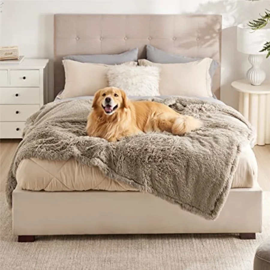

Dog Blankets for Large Dogs, Waterproof Dog Blanket for Couch Protector and Bed Washable, Fuzzy Faux Fur Pet Throw Blanket for