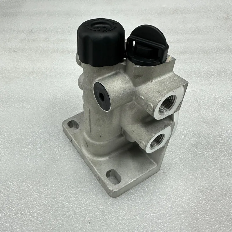 OE 11110702 11110708 Fuel Filter Housing Filter Holder 04506917 042954200 17 111 0702