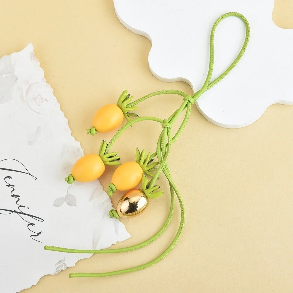 

Exquisite Leather Persimmons Bag Charm Elegant Grapes Fashionable Bag Pendant Cute Fruit Shape Hanging Decoration Keychain