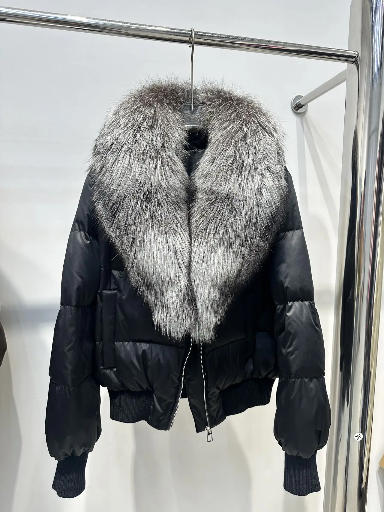 الواقع معطف الفرو المرأة الطبيعية الثعلب الفراء طوق الشتاء الفراء الحقيقي الأبيض بطة أسفل سترة سميكة الدافئة قصيرة سترة منفوخة أبلى #2