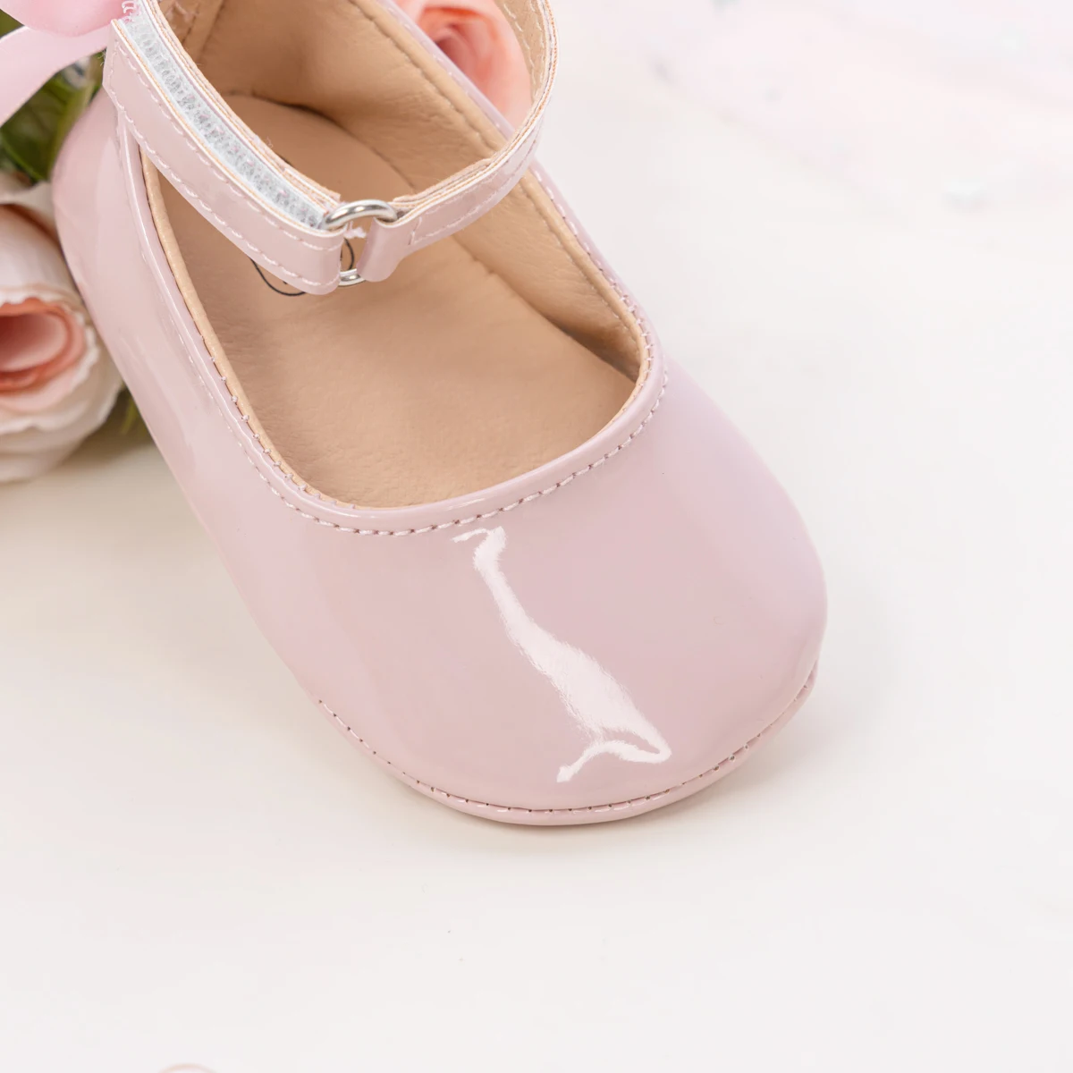 Baby Mädchen Mary Jane Ballerinas aus Lackleder mit Schleife, Prinzessinnen-Kleiderschuhe, rutschfeste weiche Sohle, für Kleinkinder, Prewalker, Party – Detail 14