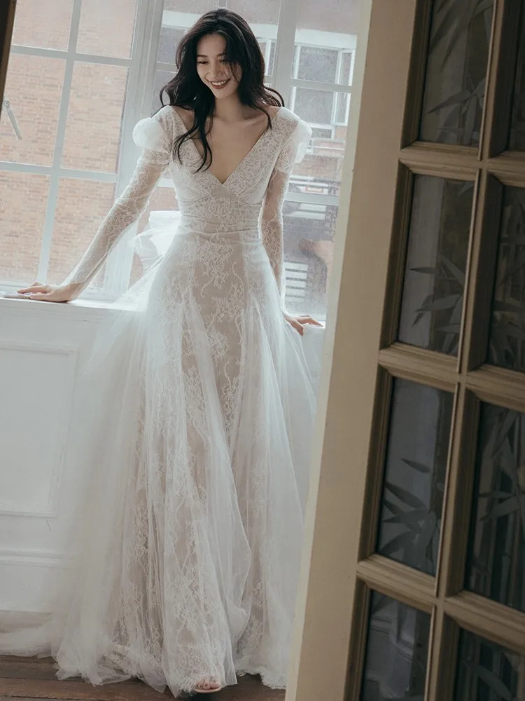 French Style Fishtail Light Wedding Dress Luxury Minority Lace Long Sleeve Veil Banquet Welcome