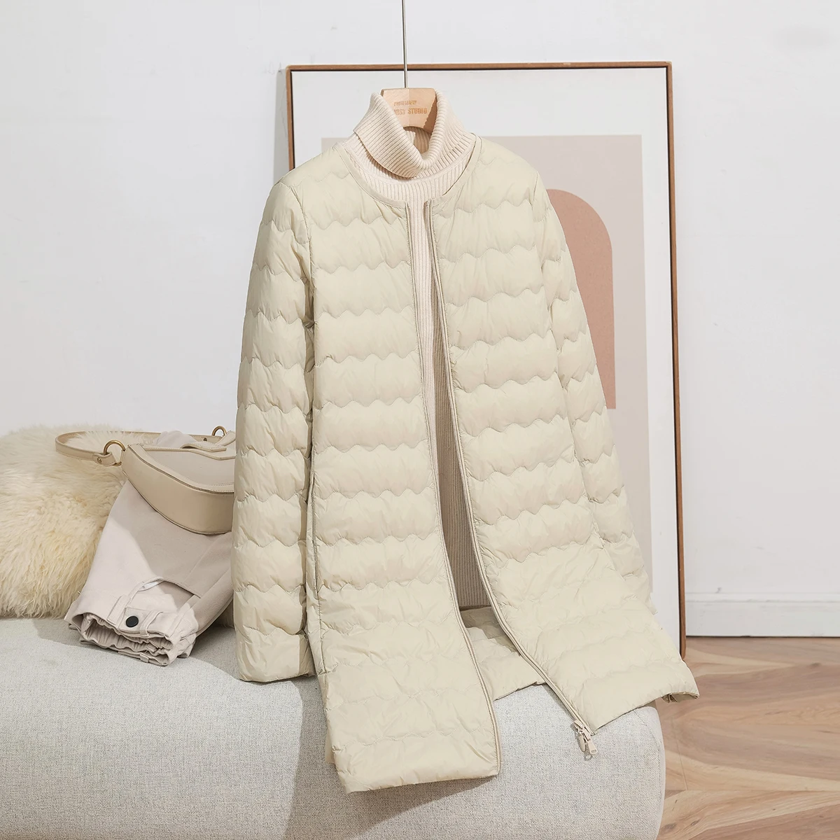 Women's Lightweight White Duck Down Vestable Mid-Length Coat for Autumn and Winter Versatile with Layered Innerwear Outerwear